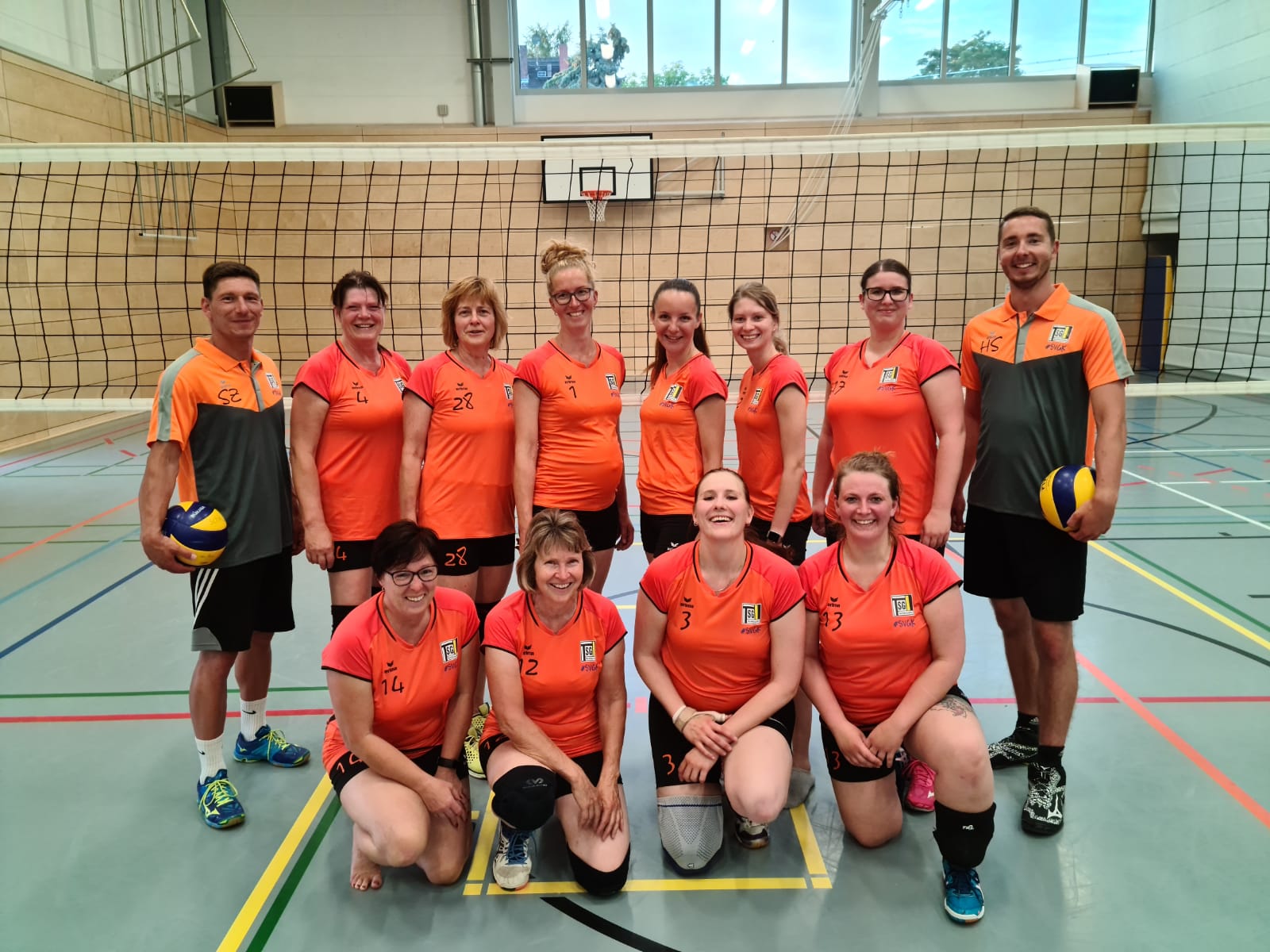Gruppenbild Frauen Volleyball Kracherlady´s